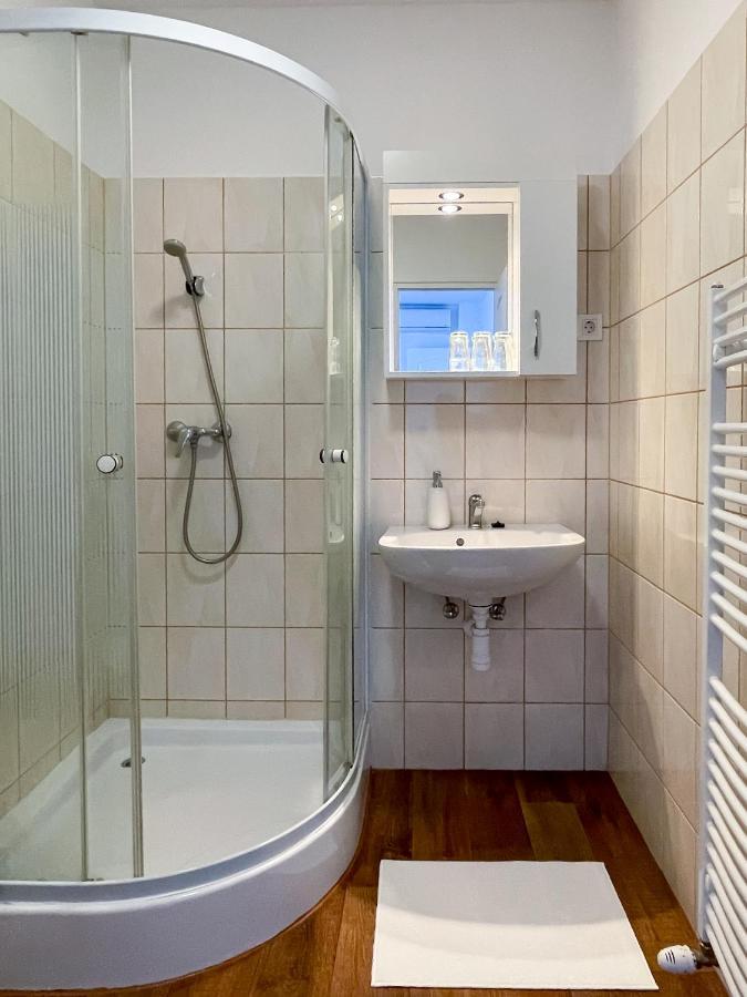 Tanyacsarda Panzio Bed & Breakfast Baja Dış mekan fotoğraf