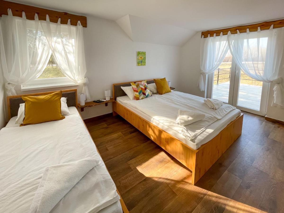 Tanyacsarda Panzio Bed & Breakfast Baja Dış mekan fotoğraf